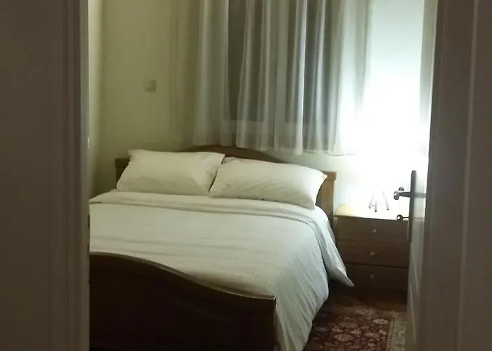 Dual House In Methydrio Апартаменты *