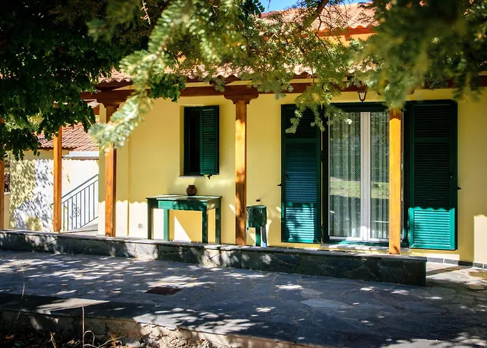 Dual House In Methydrio * Витина