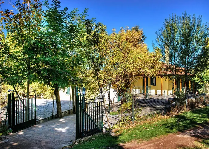 Dual House In Methydrio Апартаменты