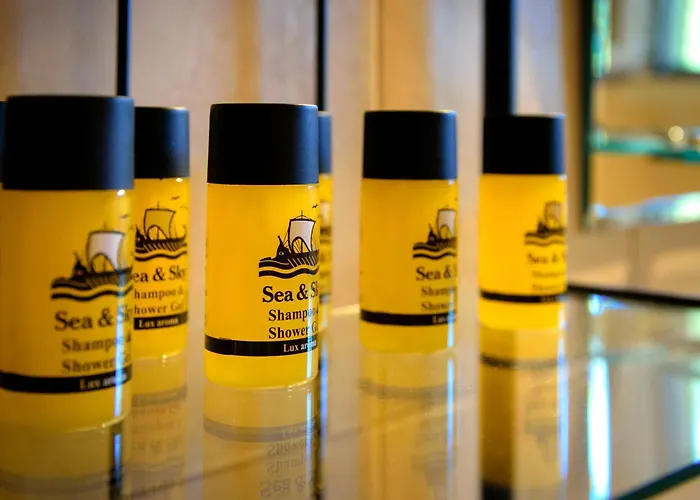 Dual House In Methydrio