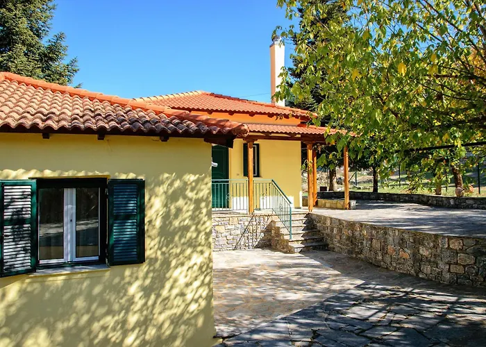 Dual House In Methydrio Апартаменты Витина