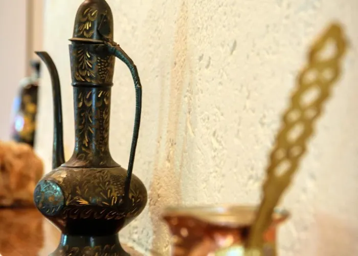 Dual House In Methydrio